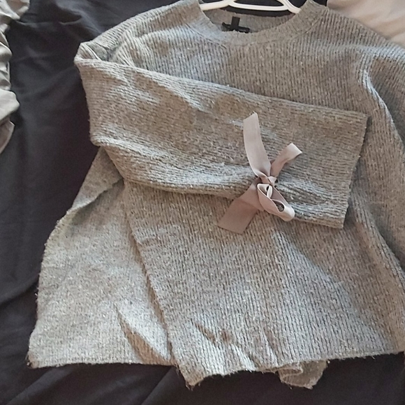 Topshop Grey Sweater - Picture 2 of 4